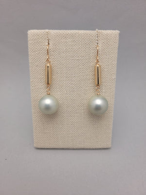 Shell Pearl and Hematite Necklace