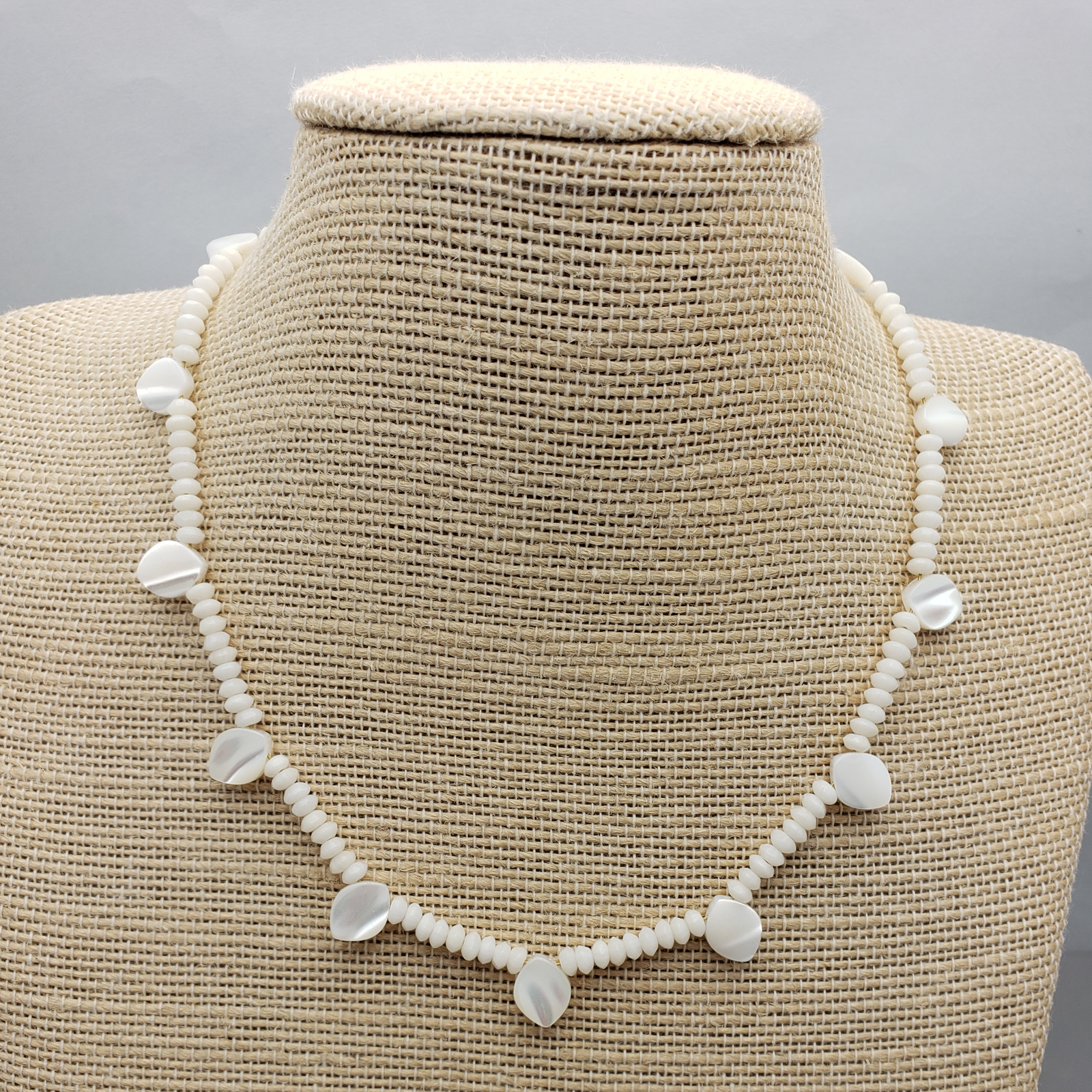 Mother of Pearl Briollette Choker